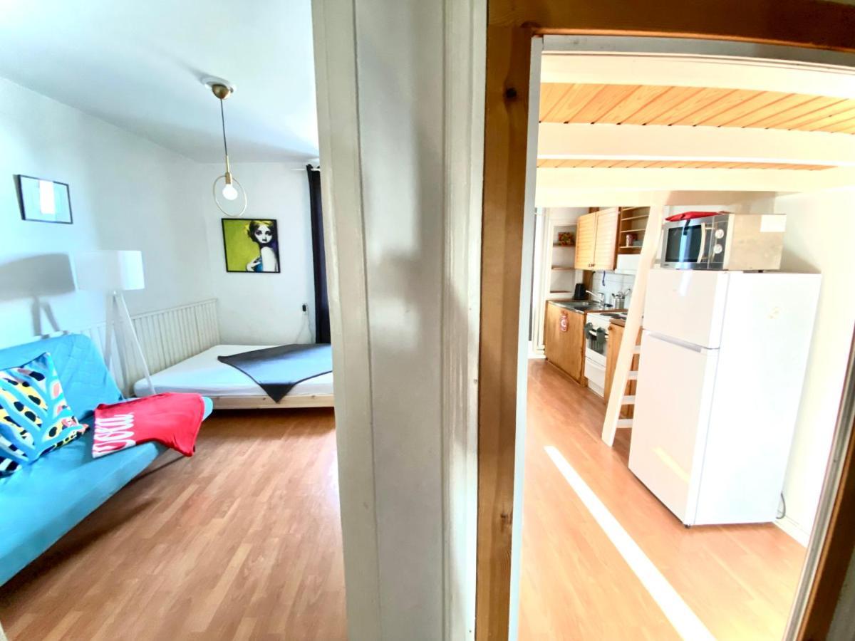 Small Home In Kamppi ヘルシンキ エクステリア 写真