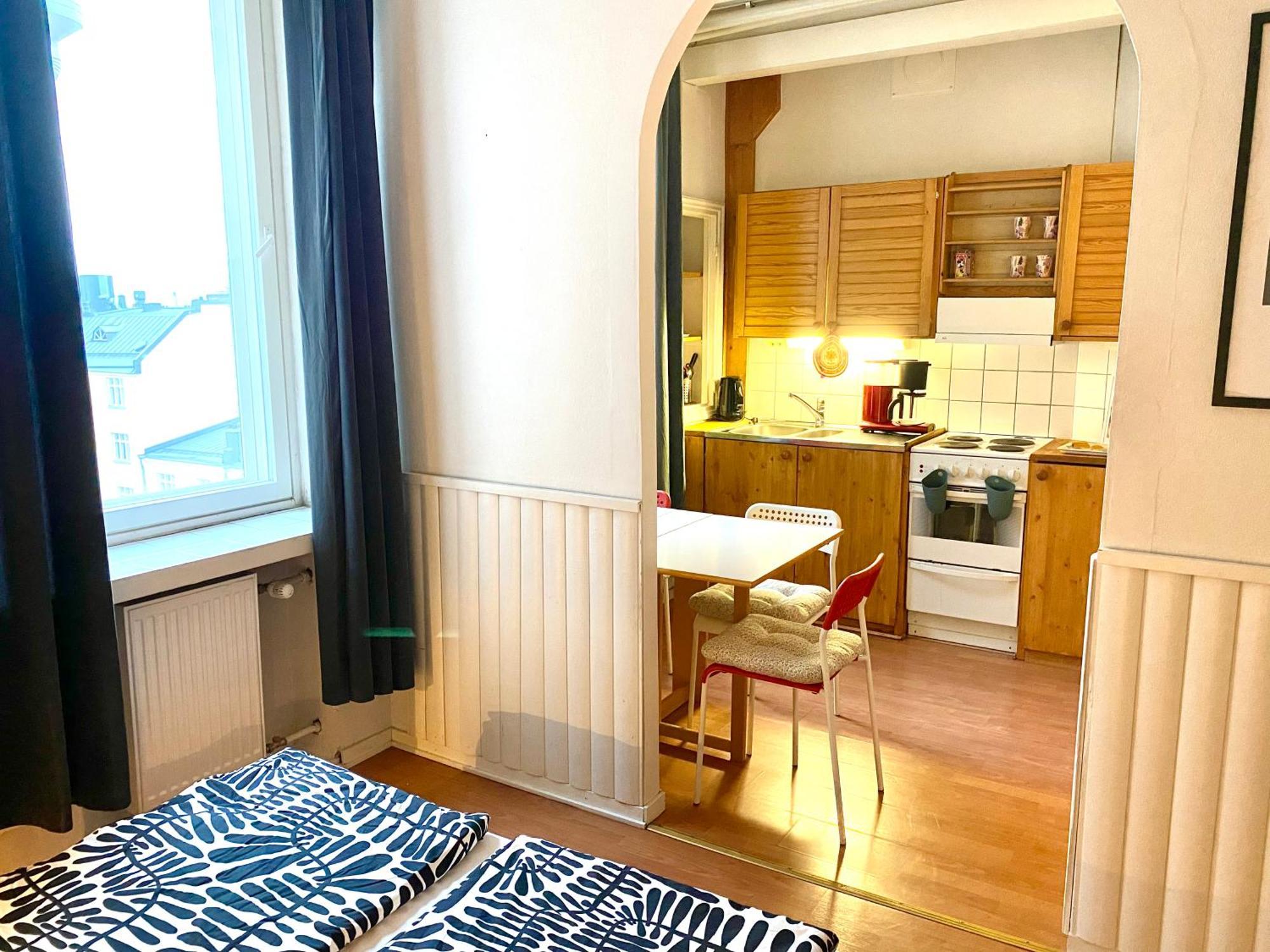 Small Home In Kamppi ヘルシンキ エクステリア 写真